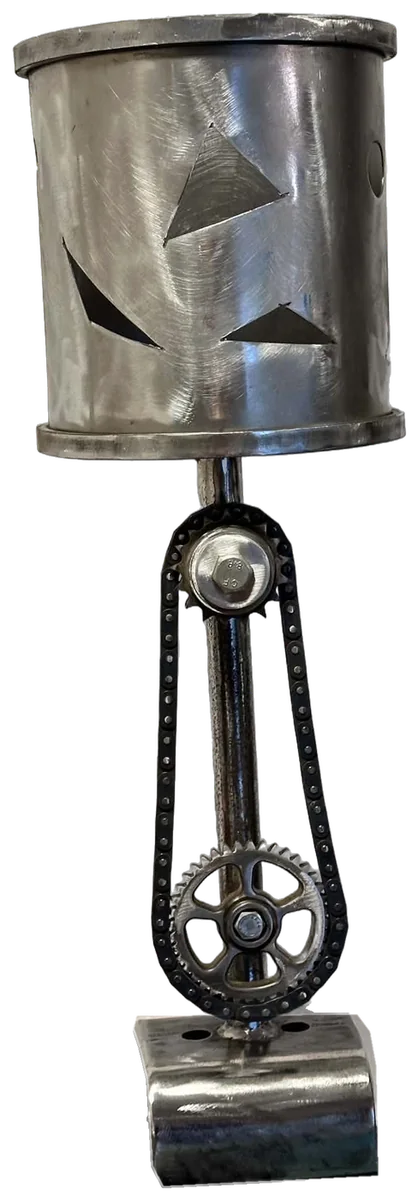 Nº 003, the chain lamp